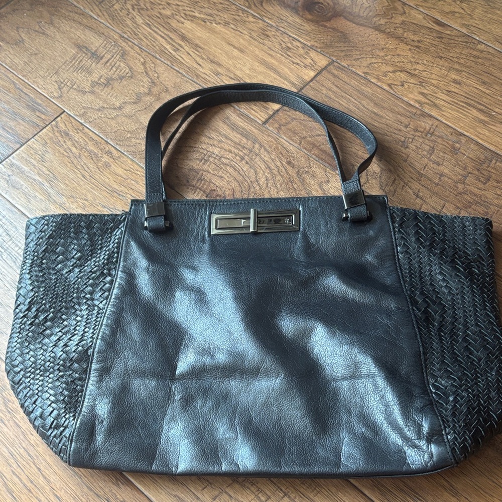 Elliott Luca Magnetic Elegant Black Leather Tote Bag